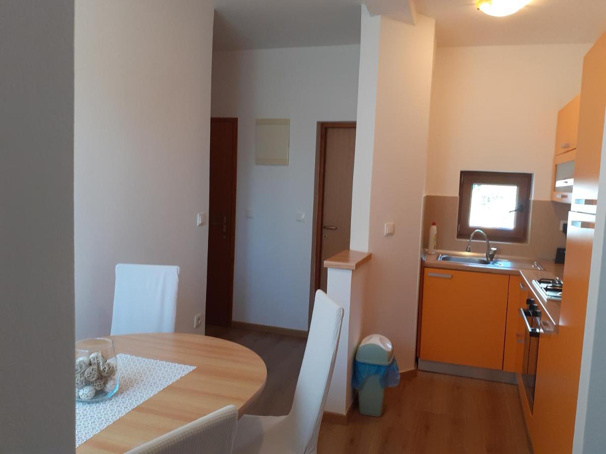 Apartman Paola Daire Malinska Dış mekan fotoğraf
